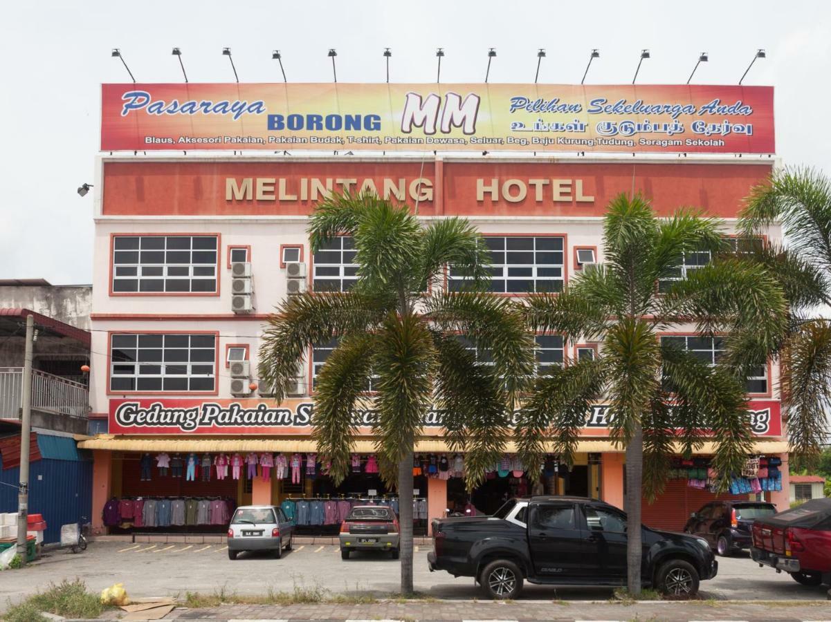 Oyo 1038 Melintang Hotel Hutan Melintang Kültér fotó